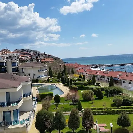 Vega Village Aparthotel