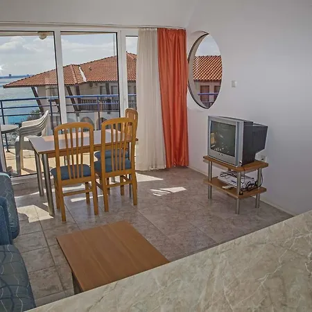 Vega Village Aparthotel Sveti Vlas