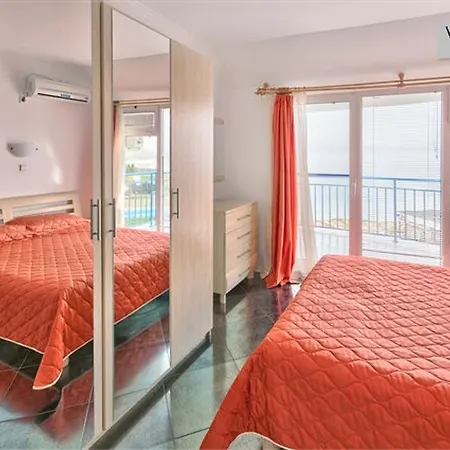 Prázdninový dům Vega Village *