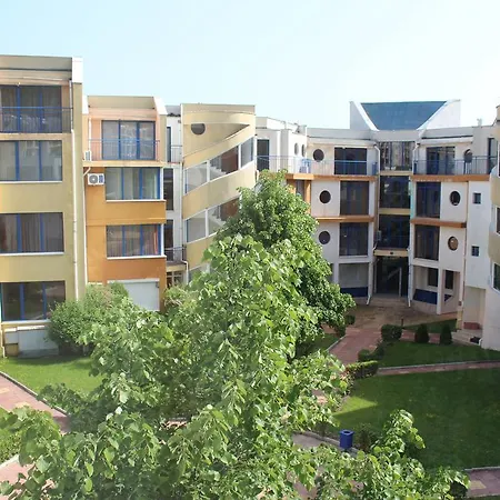 Vega Village 3*