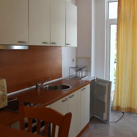 Vega Village Aparthotel 3*
