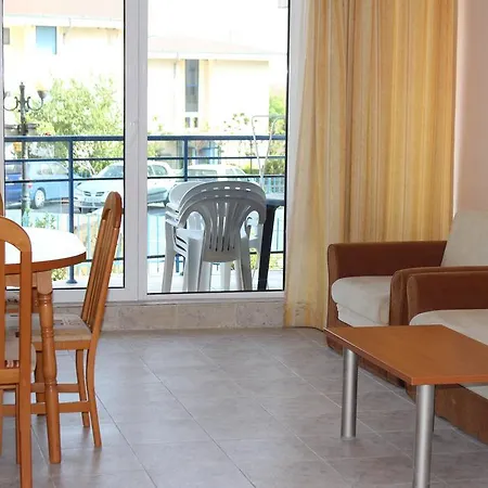 Aparthotel Vega Village