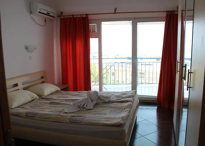 Vega Village Nyaraló