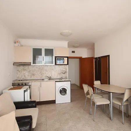 Vega Village Дом отдыха Свети-Влас