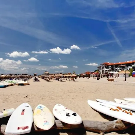 Vega Village スヴェティ・ヴラス