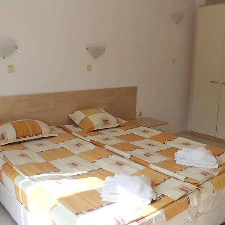 Дом отдыха Vega Village Свети-Влас
