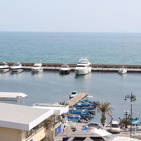 Vega Village スヴェティ・ヴラス