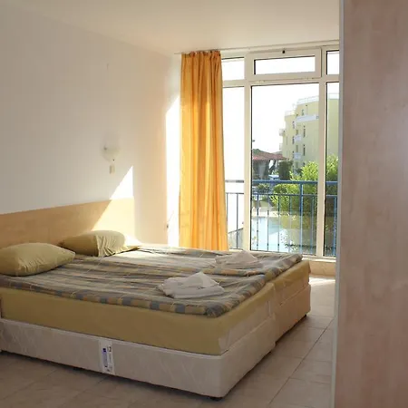 Vega Village Свети-Влас