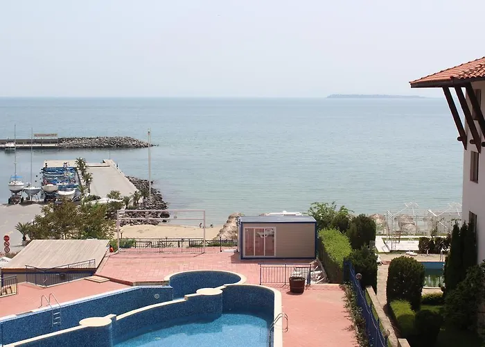 Hébergement de vacances Vega Village *